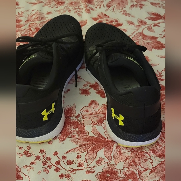 Mens Under Armour Charged Impulse 2 Running Shoes - Picture 5 of 11